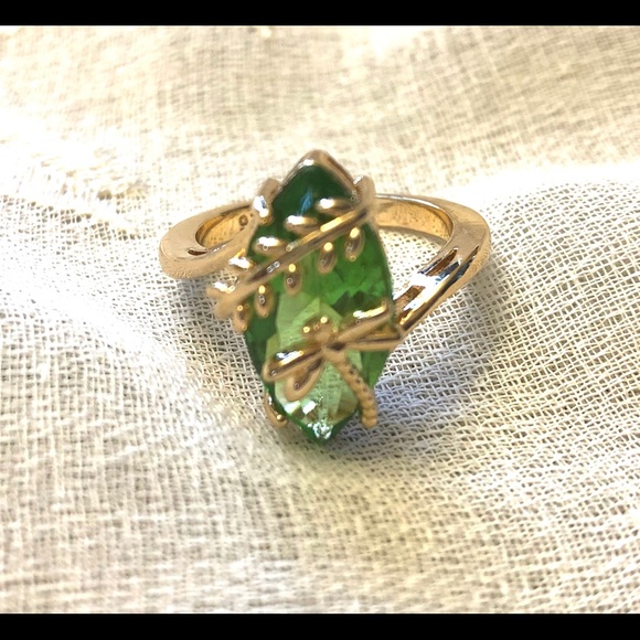 Dragonfly Ring with Green Crystal Stone -Size 10 - Picture 3 of 3
